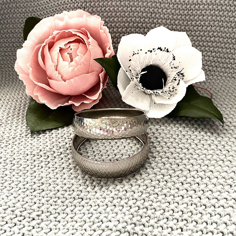 Silver Tone Pair bracelet 3/$20
